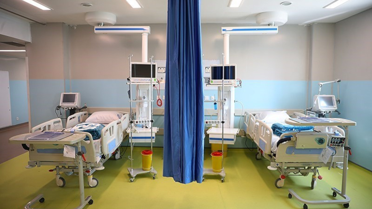 من یک بیمار خاص از طبقهی کارگرم